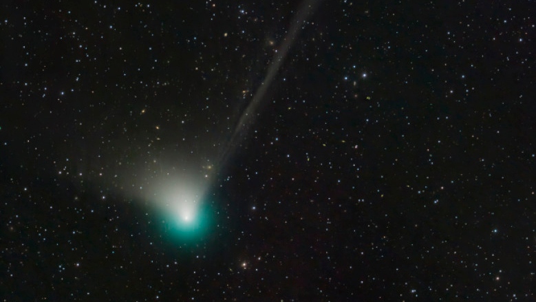 The rare comet that may become visible in Manitoba this week