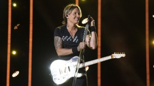 Keith Urban announces fall concert stops in Regina and Saskatoon